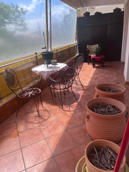 Photo 353172766