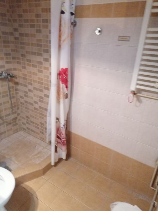 Photo 353196589