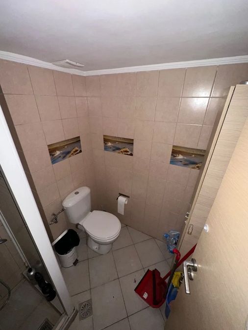 Photo 353362597