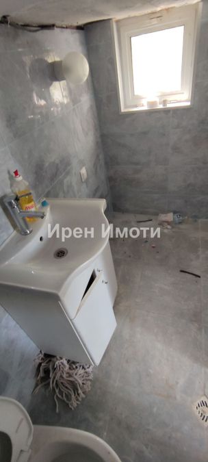 Снимка 353370976