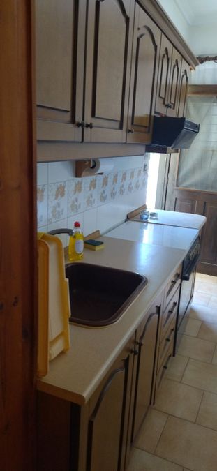 Photo 353432707