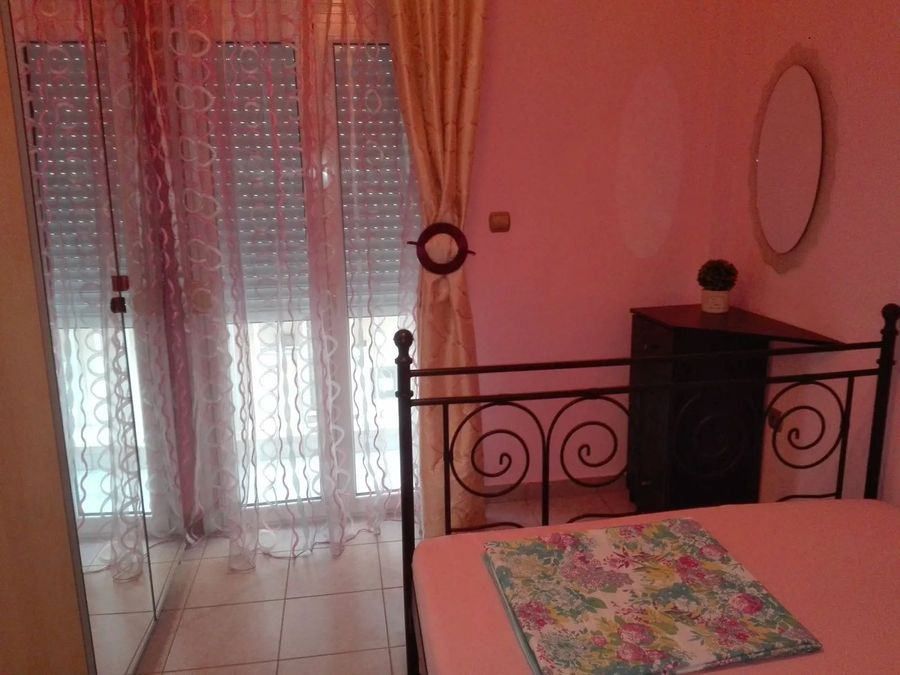 Photo 353563297