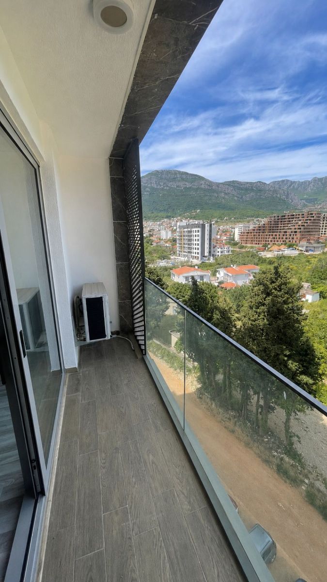 New Development in Bjelisi, Bar 2