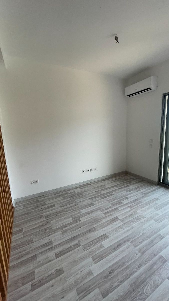 New Development in Bjelisi, Bar 4