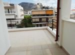 Photo 353823850