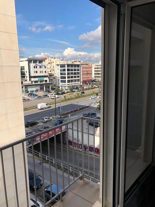 Photo 353903842