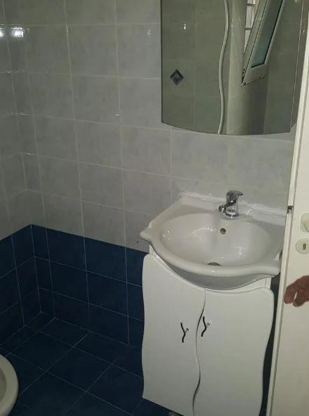 Photo 354175465