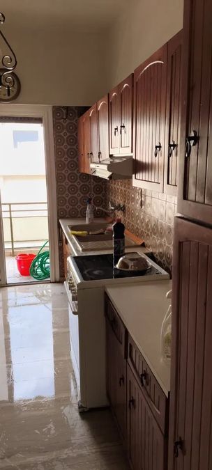 Photo 354323842