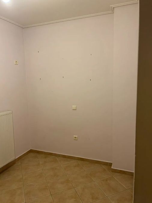 Photo 354327166
