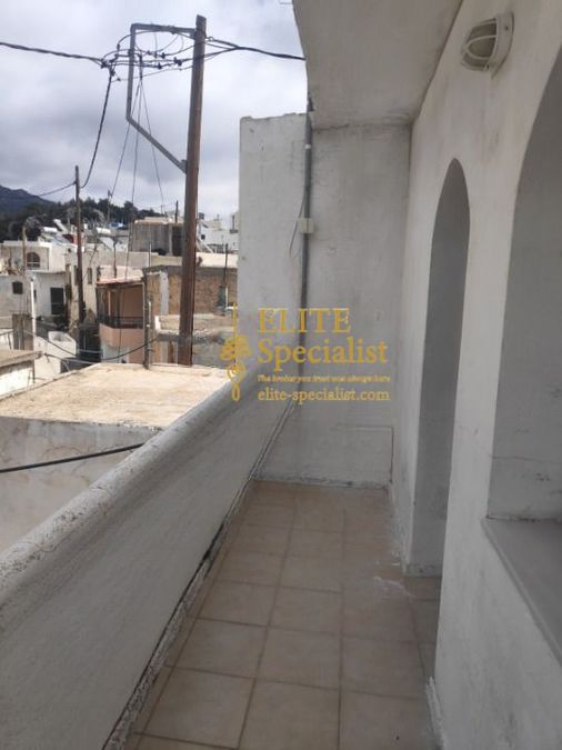 Photo 354464737