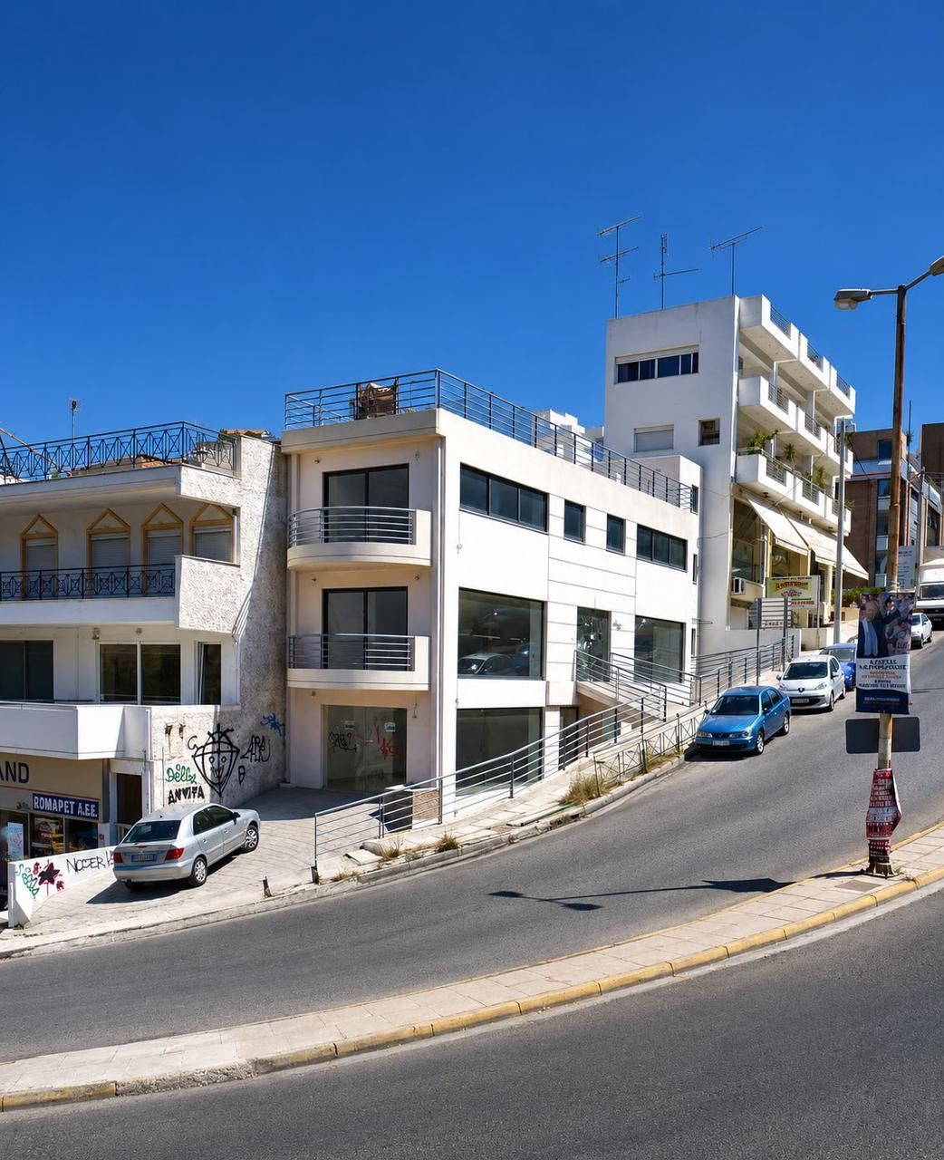Επαγγελματικό κτίριο 360 τ.μ., φωτογραφία 1
