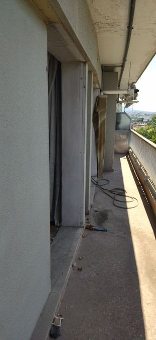 Photo 354754309