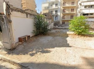 Plot Palaia Kokkinia