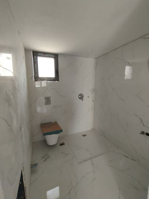 Photo 354898561