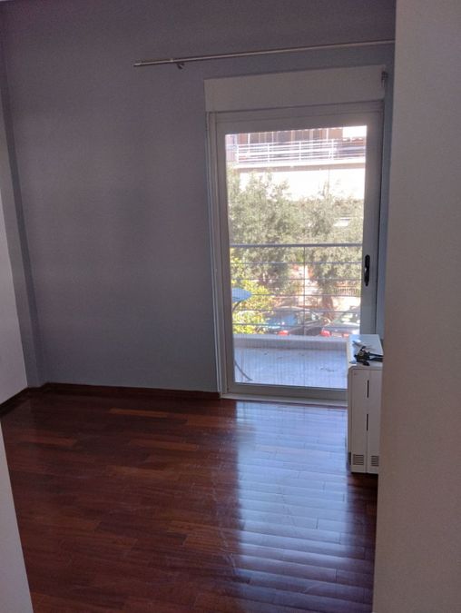 Photo 355080271