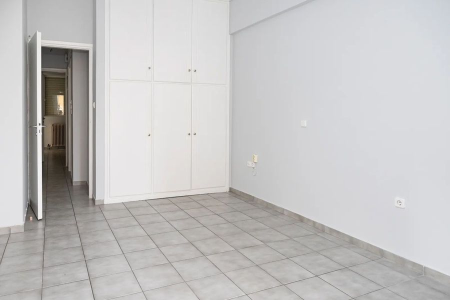 Photo 355334161
