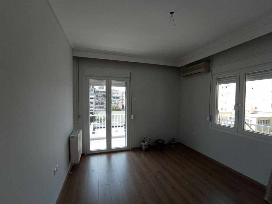 Photo 355429222
