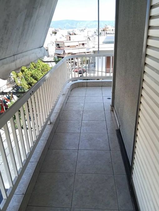 Photo 355591690