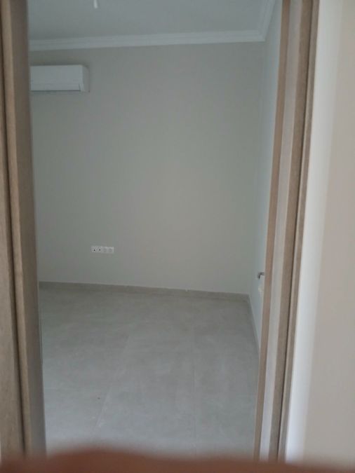Photo 355685770