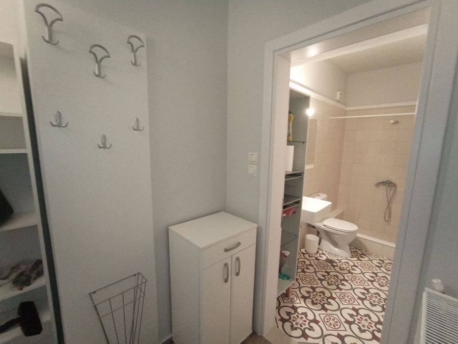 Photo 355708789