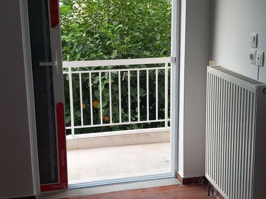 Photo 355733137