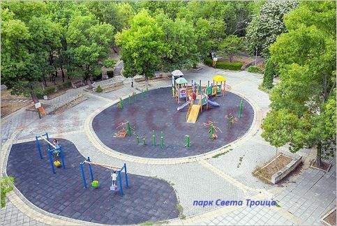Снимка 356359171