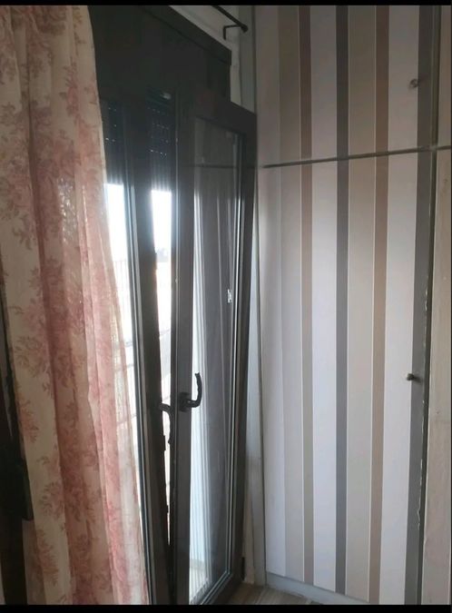 Photo 356723869