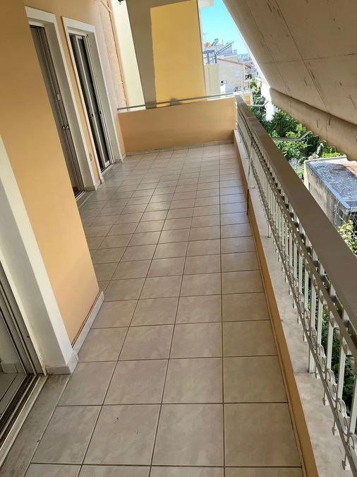 Photo 357470626