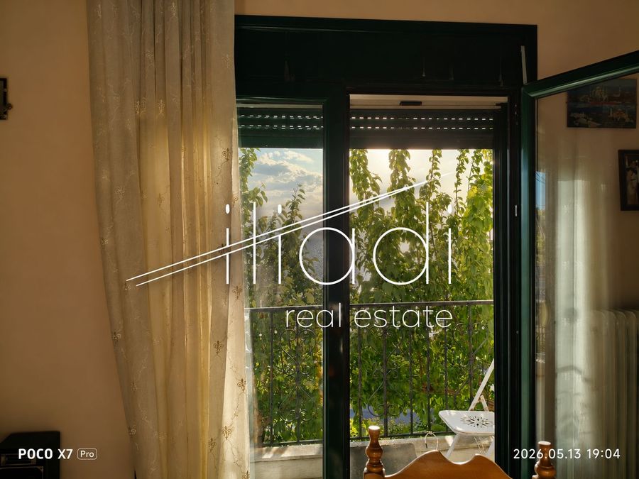 Photo 357675076