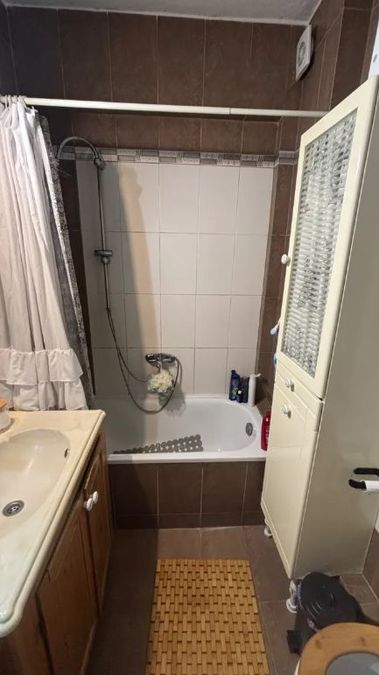Photo 357749791