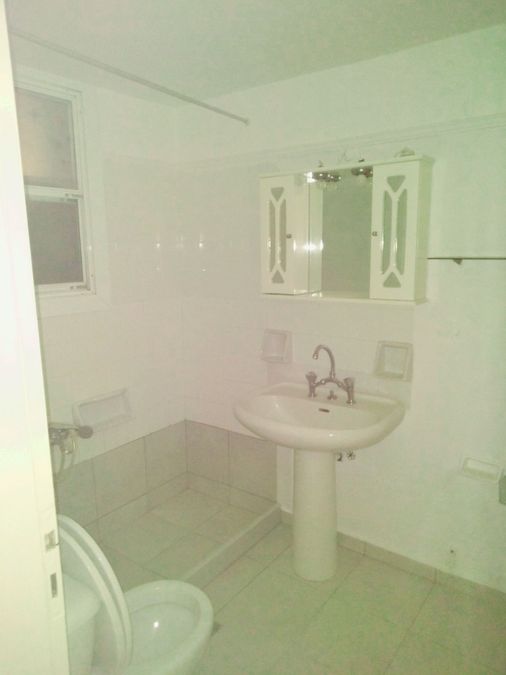 Photo 357880297