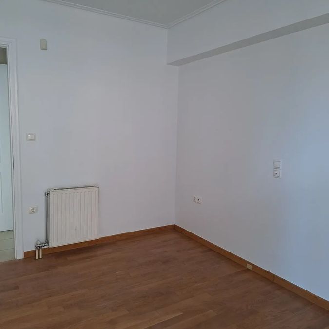 Photo 358389736