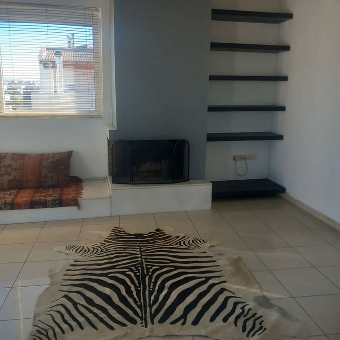 Photo 358391056