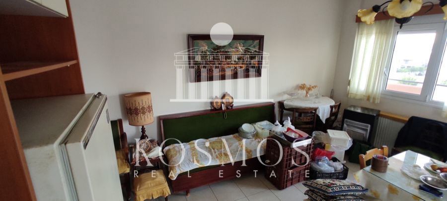 Photo 358570705