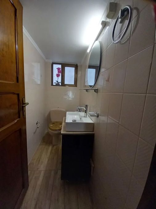 Photo 358989964