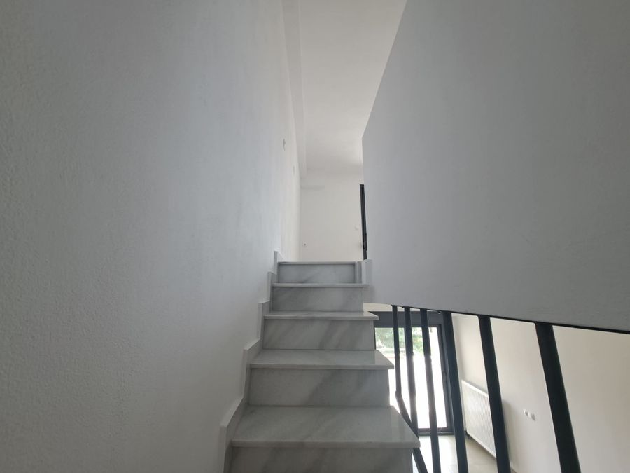 Photo 359029303