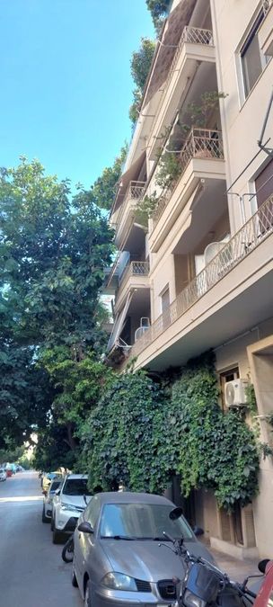 Photo 359490934