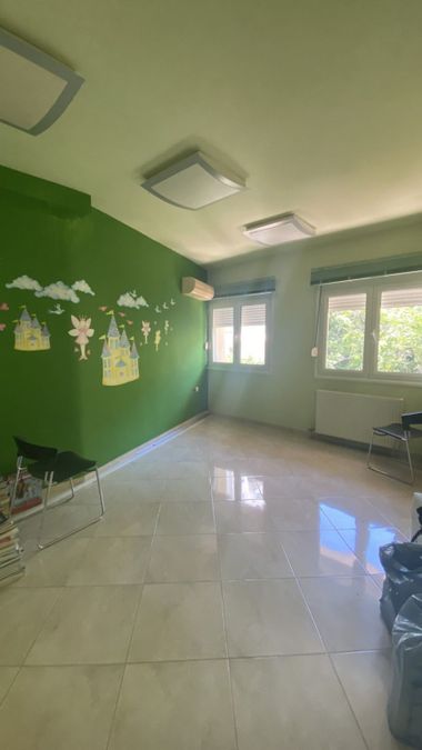 Photo 359799475