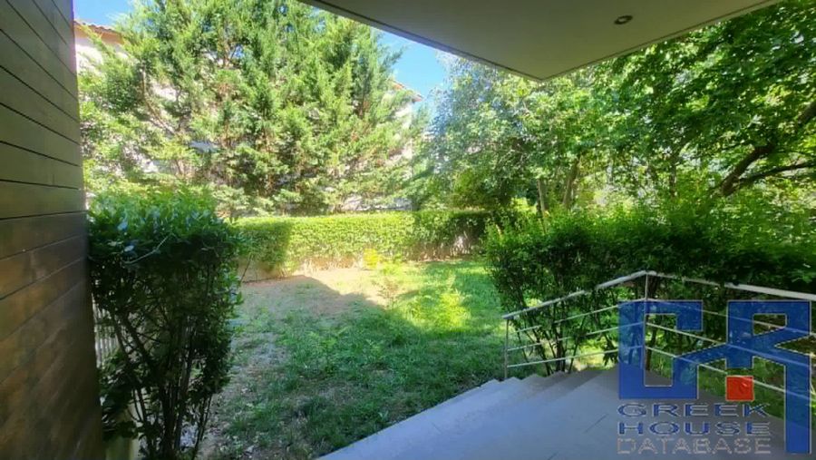 Photo 360067513