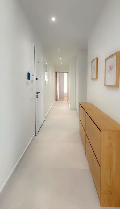 Photo 360254047