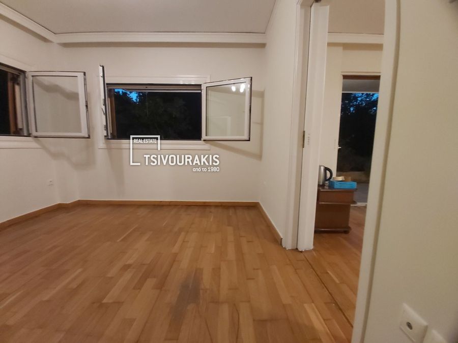 Photo 360297529