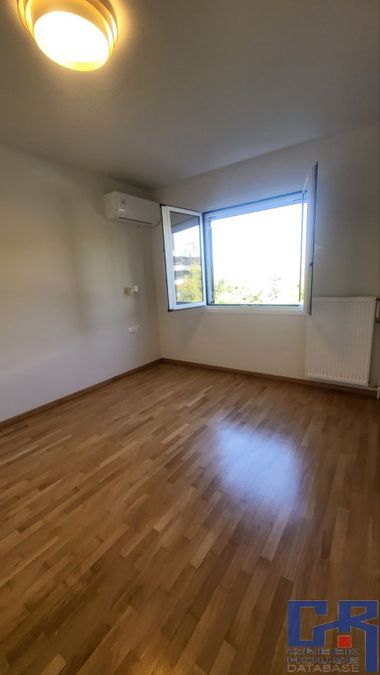 Photo 360314884