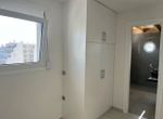 Photo 360328915