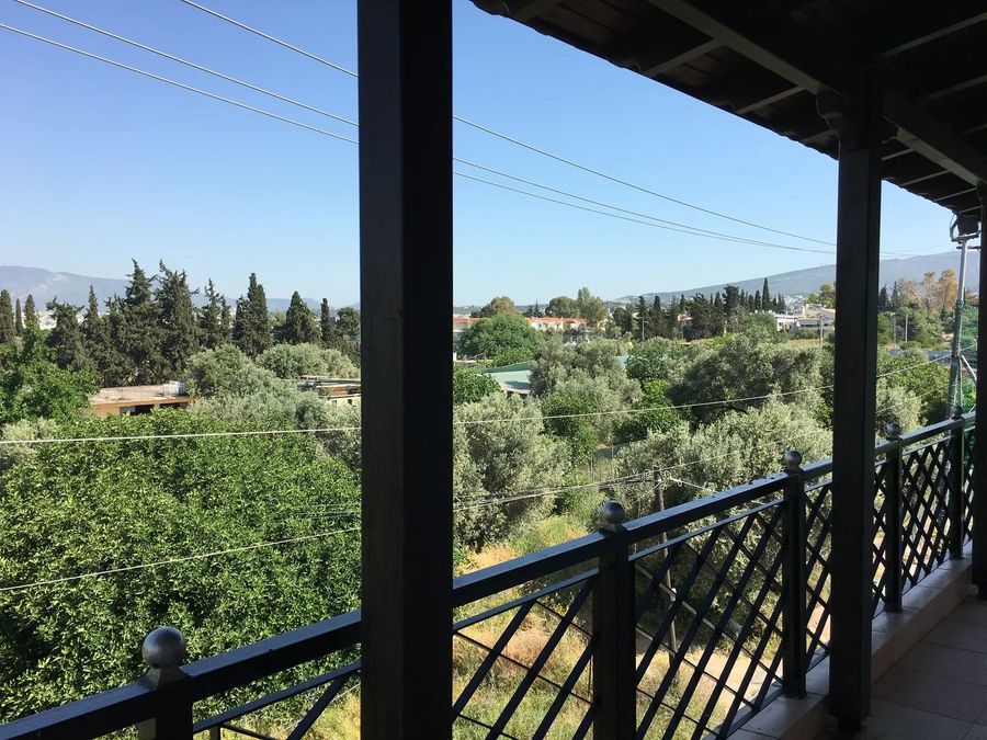 Photo 360342355