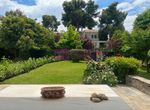 Photo 360429628