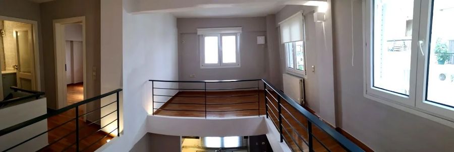 Photo 360625657