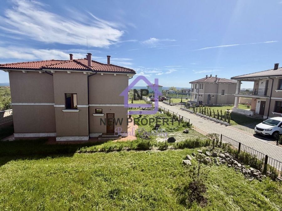 Снимка 360684580