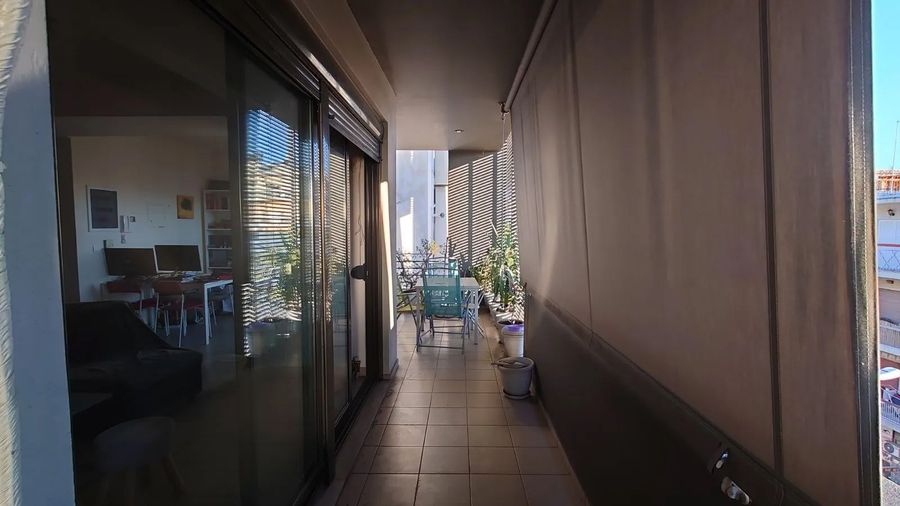 Photo 360750820