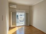 Photo 360926182