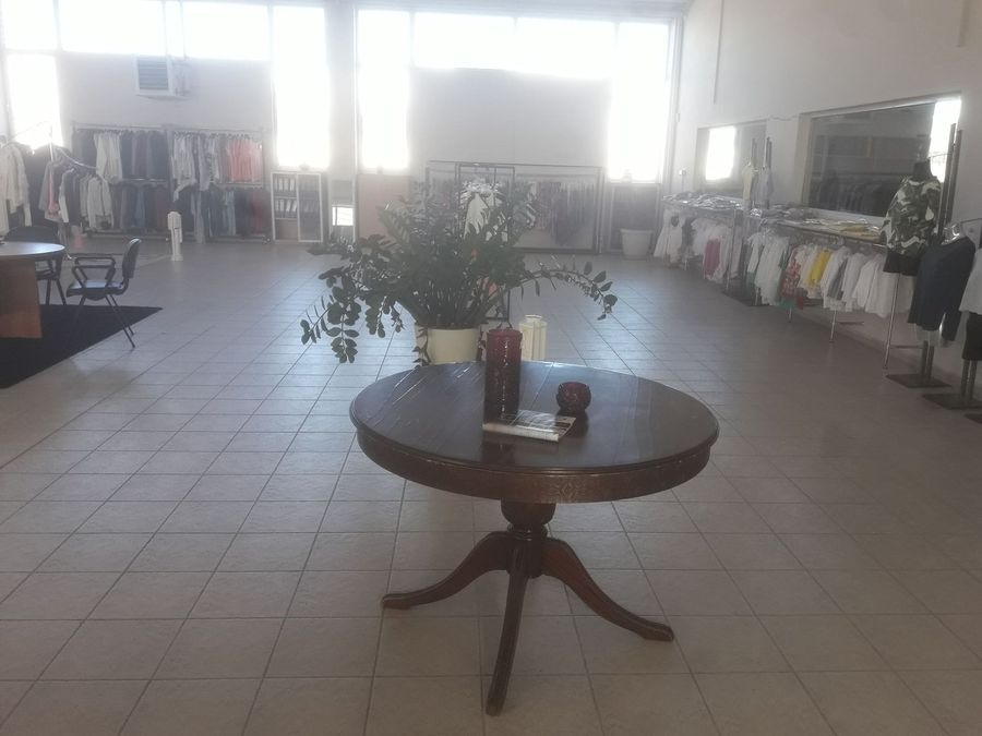 Photo 360975664